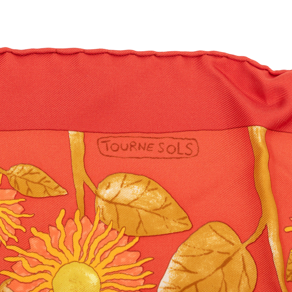 Pre-Loved Hermes Tourne Sols Silk Handkerchief - Picture 5 of 6